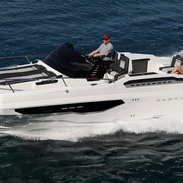 Karnic R8-S (24)