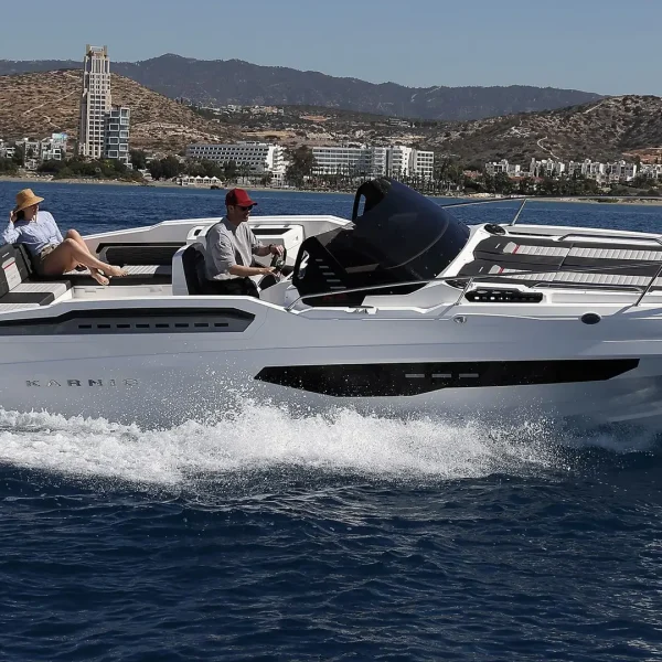 Karnic R8-S (25)
