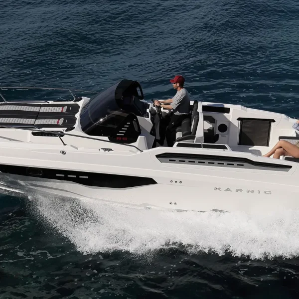 Karnic R8-S (26)