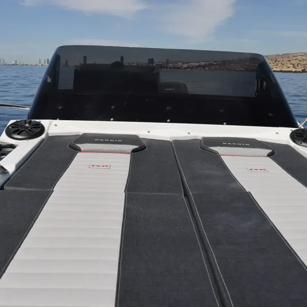 Karnic R8-S (4)