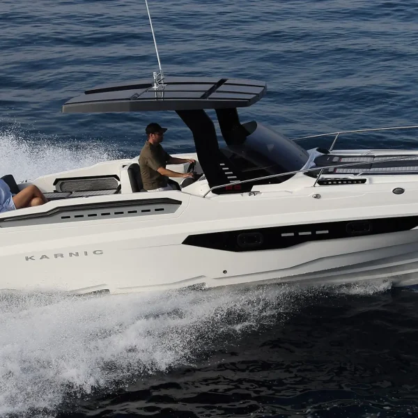 Karnic R8-S-HT (1)